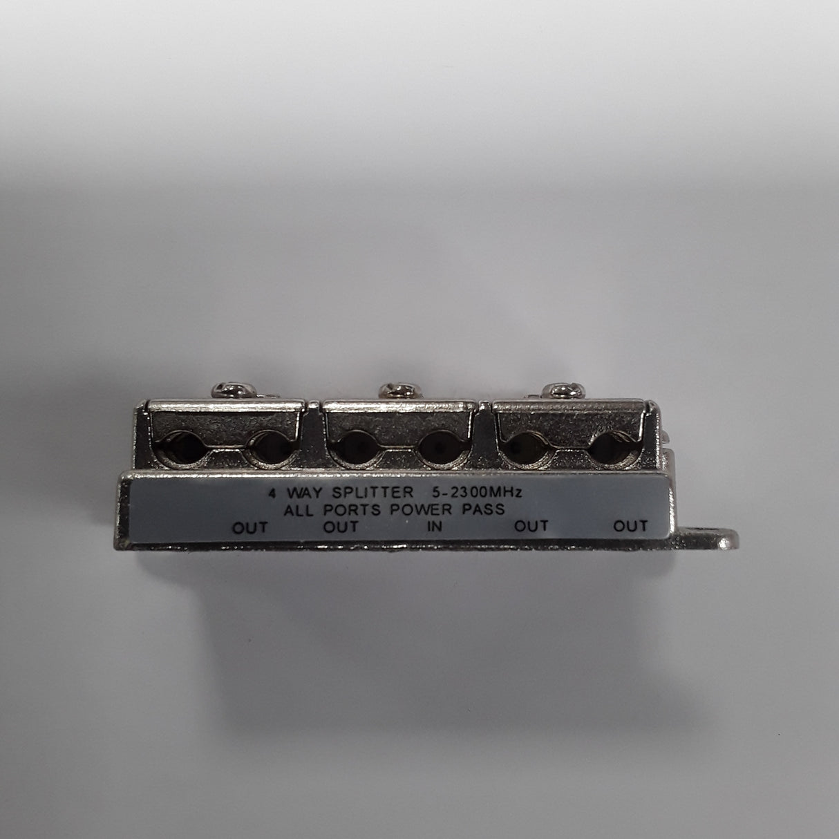 Passiver TV-Splitter 4 Ausgänge PlugIN-Serie - P4 Emme Esse