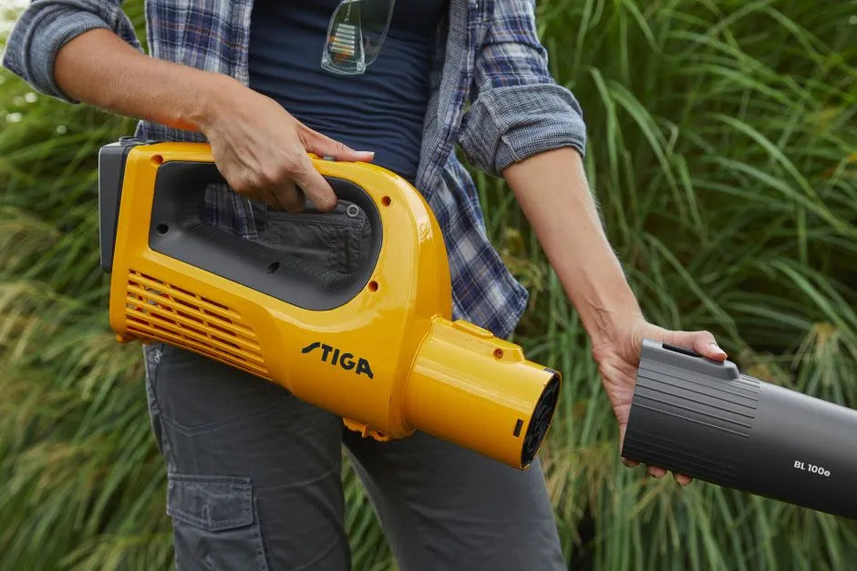 Akku-Gebläse 20V 4Ah BL 100e Kit - STIGA