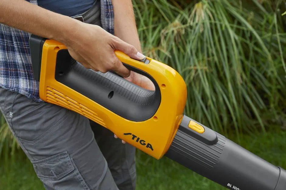 Akku-Gebläse 20V 4Ah BL 100e Kit - STIGA