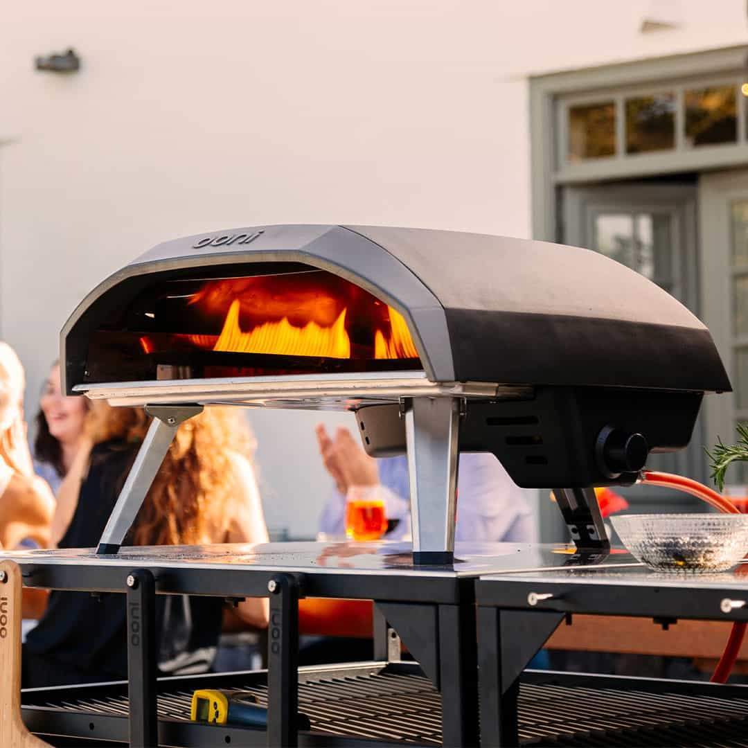 Forno per pizza a gas con pietra refrattaria Ooni Koda 16