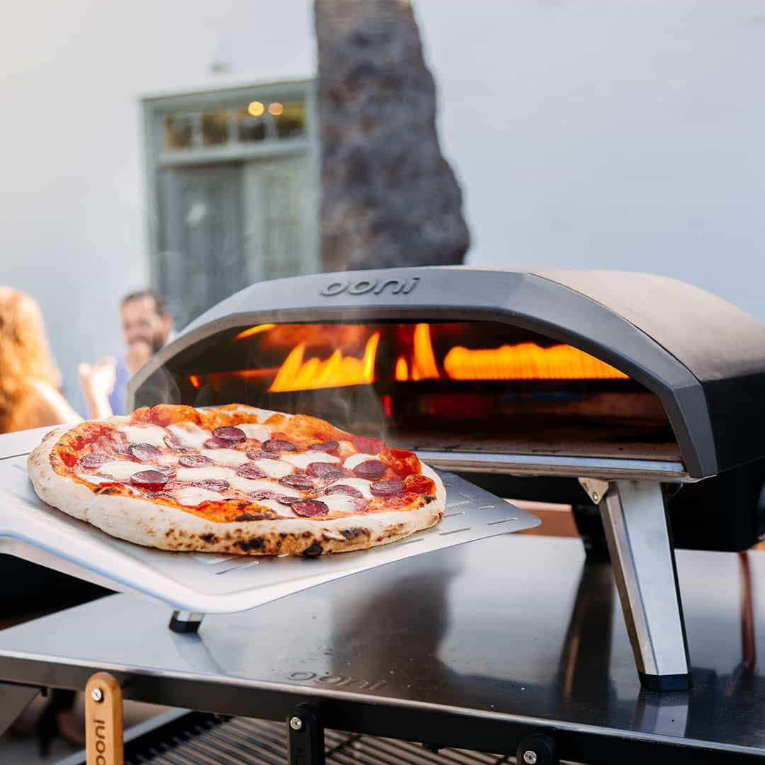 Forno per pizza a gas con pietra refrattaria Ooni Koda 16