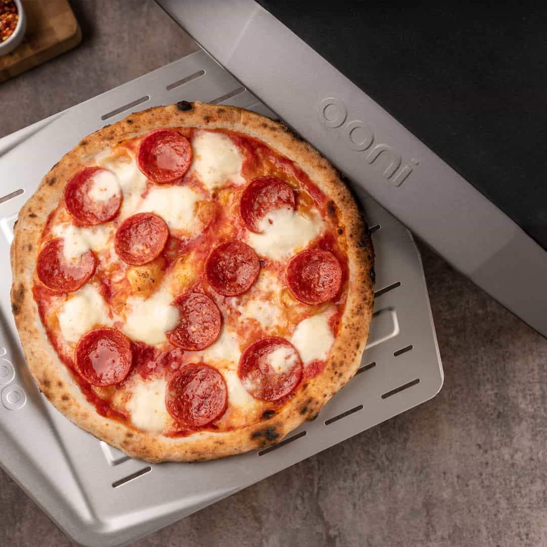 Forno per pizza a gas con pietra refrattaria Ooni Koda 16