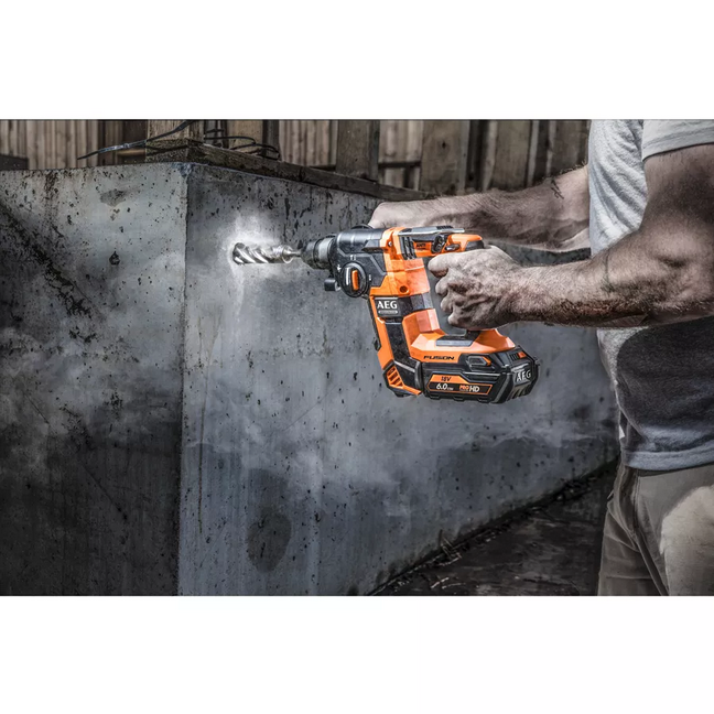 SDS-Plus Brushless 18V hammer with 2 5.0Ah batteries - BBH18BL AEG