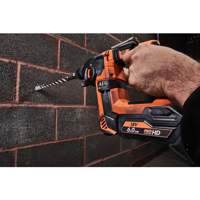 SDS-Plus Brushless 18V hammer with 2 5.0Ah batteries - BBH18BL AEG